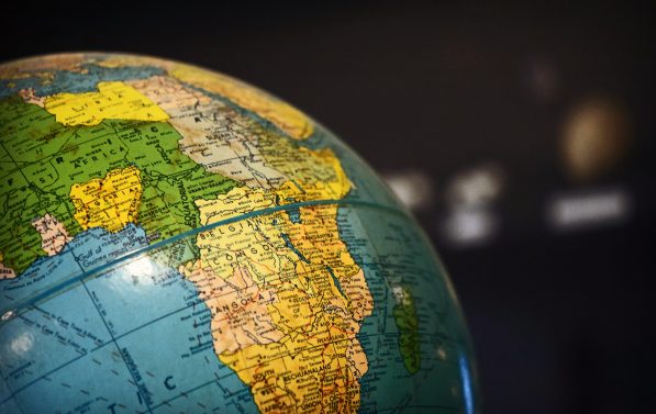 Det afrikanske kontinentet på en globus