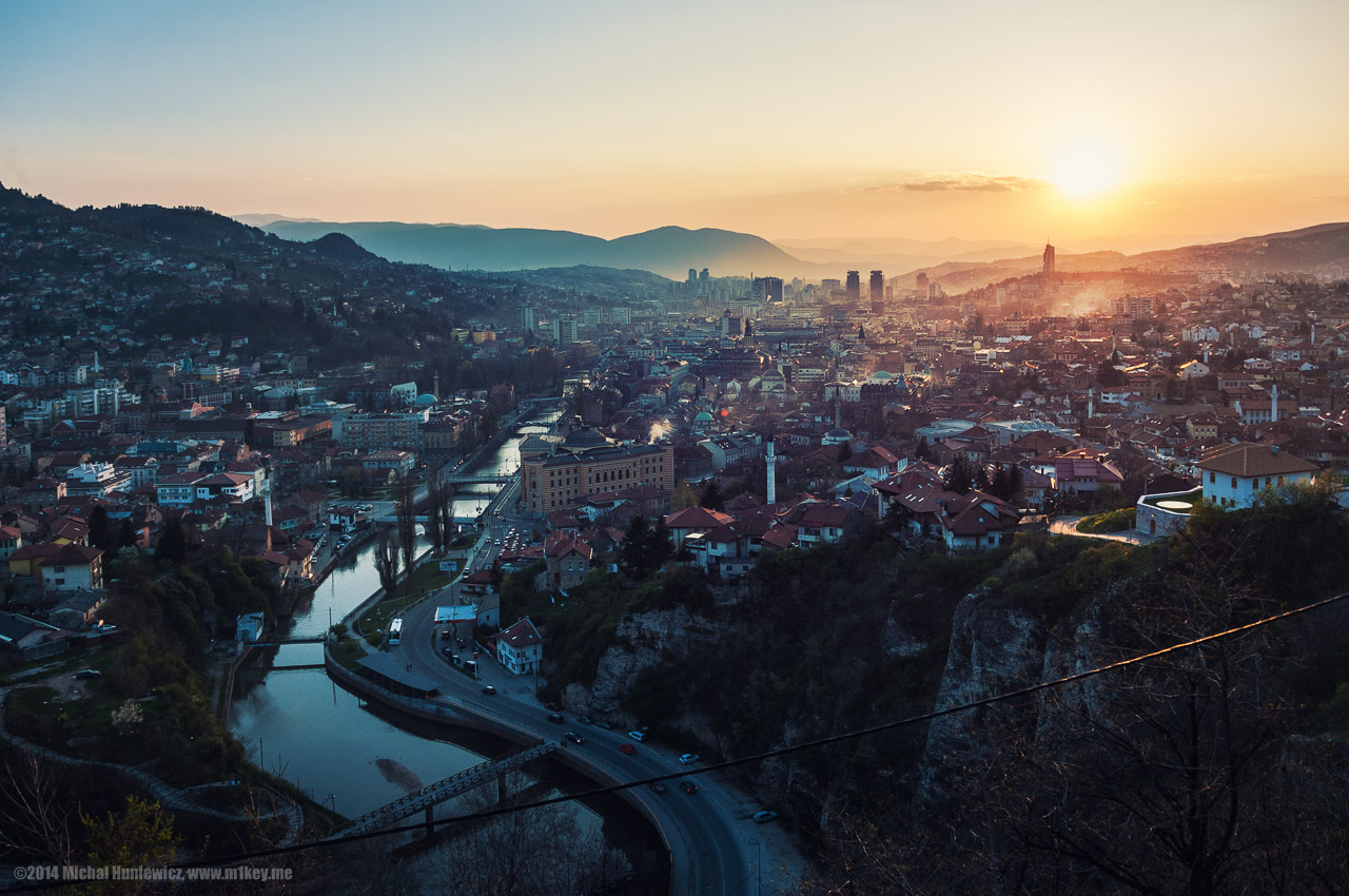 Solnedgang over Sarajevo