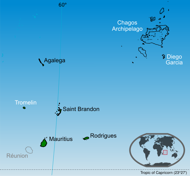Kart over Mauritius og øyene de gjør krav på i svart. Mauritius fikk nylig Chagosøyene tilbake fra Storbritannia. Mauritius gjør også krav på Tromelin øyen som tilhører Frankrike. Foto: Yashveer Poonit / Wikimedia Commons (CC BY-SA 3.0).